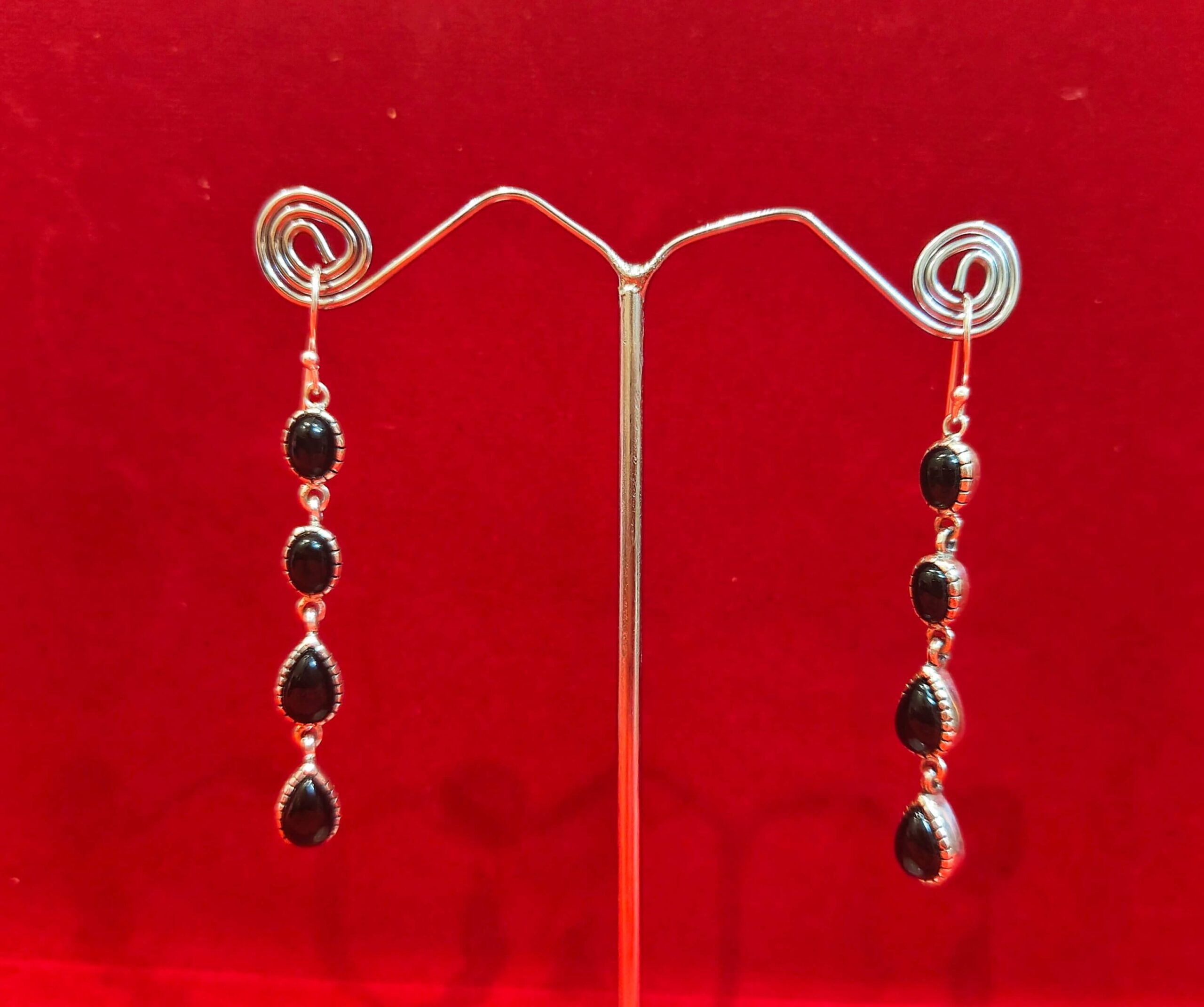 BLACK ONYX FASHION DANGLERS