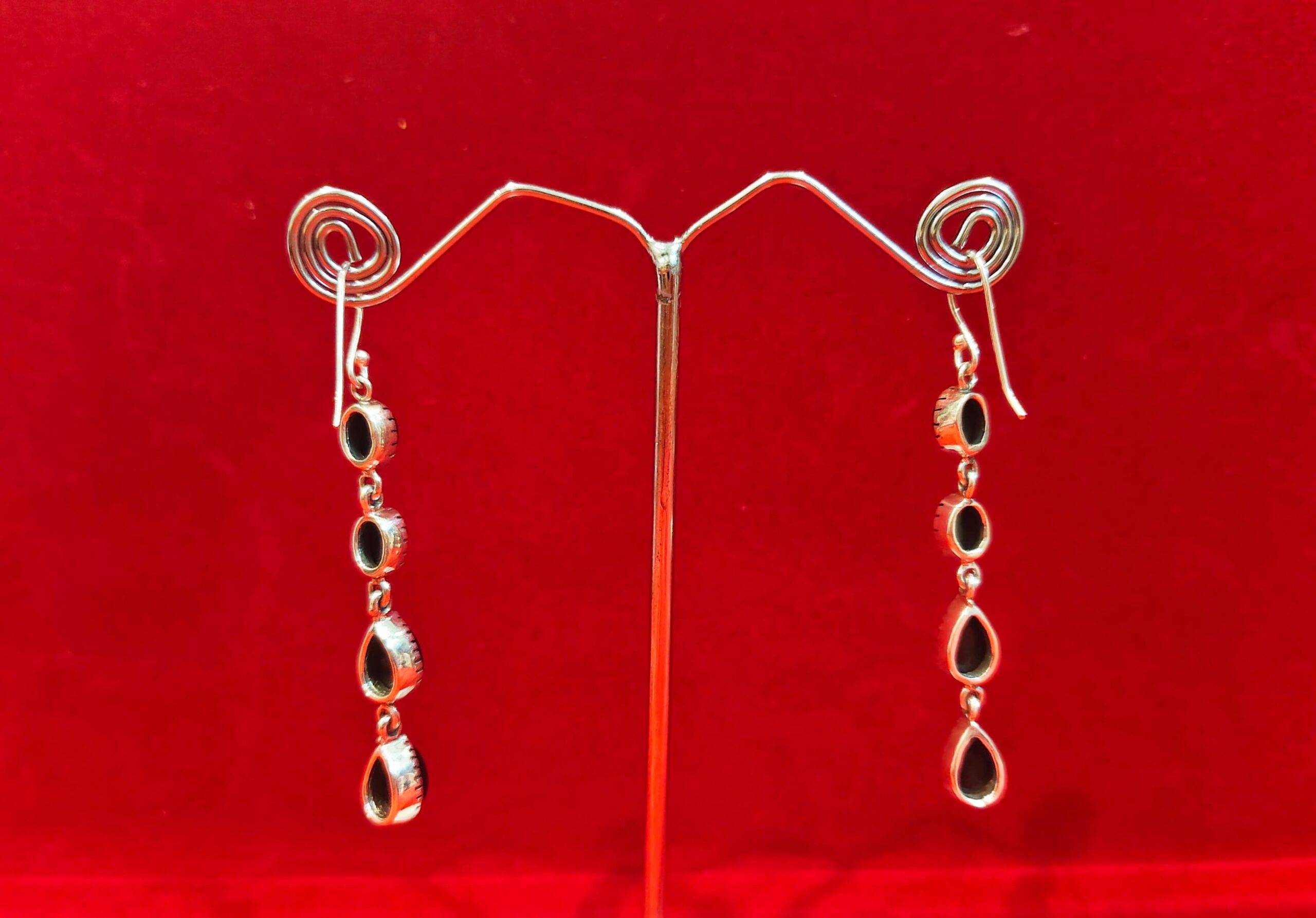 BLACK ONYX FASHION DANGLERS - Image 3