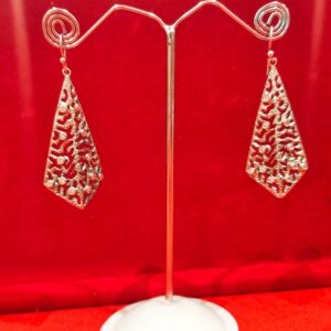 RHODIUM CUT DIAMOND SHAPED DANGLERS