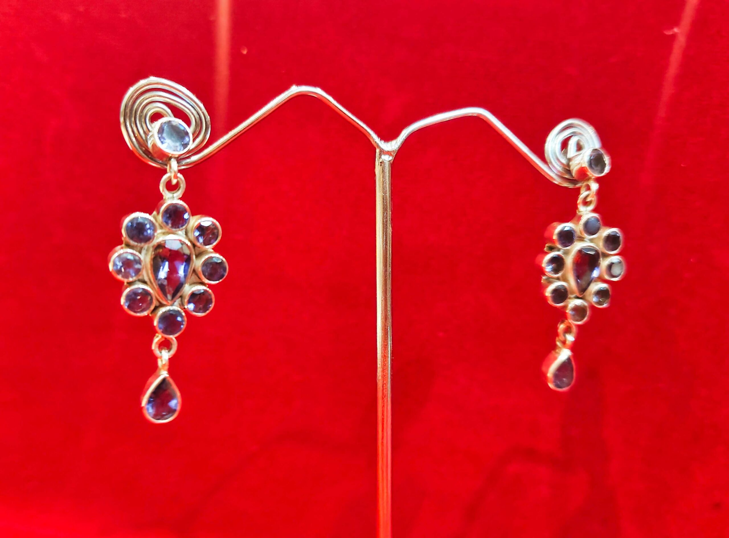 AMETHYST FLORAL DANGLERS - Image 2