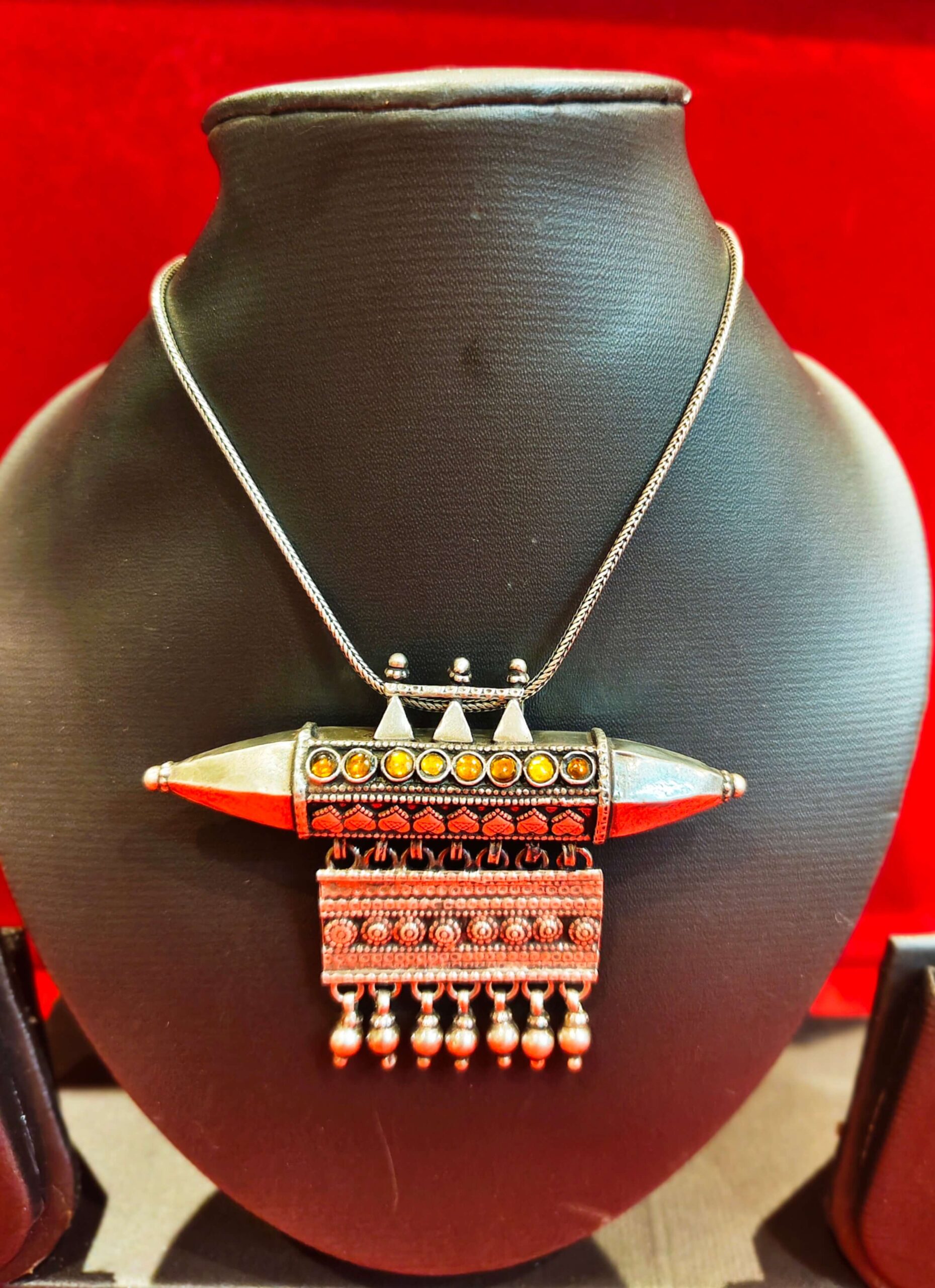 ANTIQUE VINTAGE SILVER PENDANT